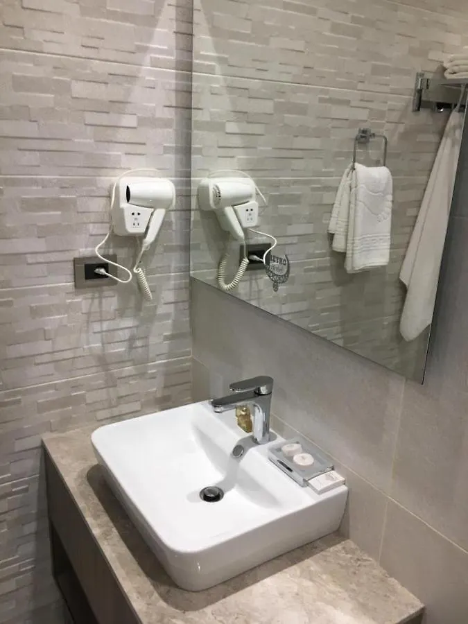 Salam Hotel Baku 0*,